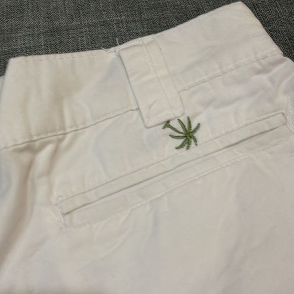 Basic edition, capris white with embroidered green palm trees size LG 24-144 - Picture 6 of 9